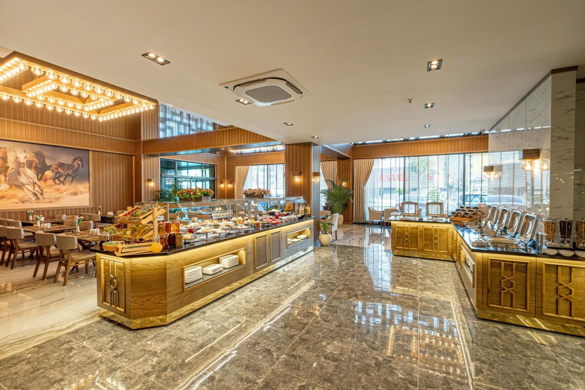 Park Dedeman Mersin Marina Çiftlik Buitenkant foto