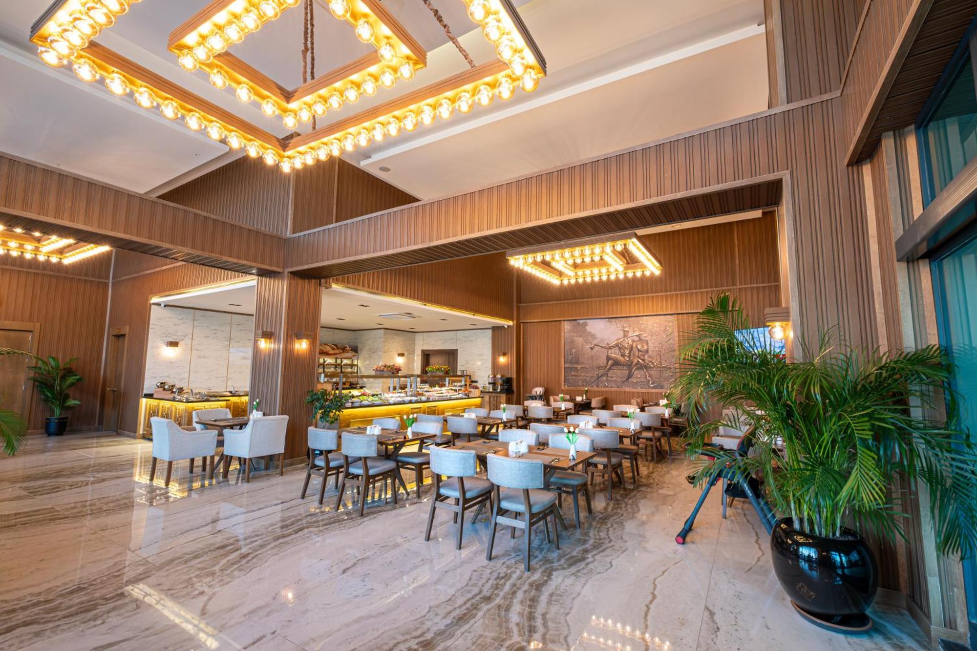 Park Dedeman Mersin Marina Çiftlik Buitenkant foto